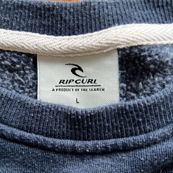 Large Rip Curl Sweater - Picture 2 of 2